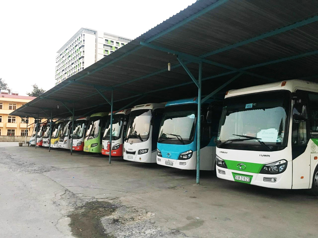 thuê xe 29 chỗ tại quận Bình Tân