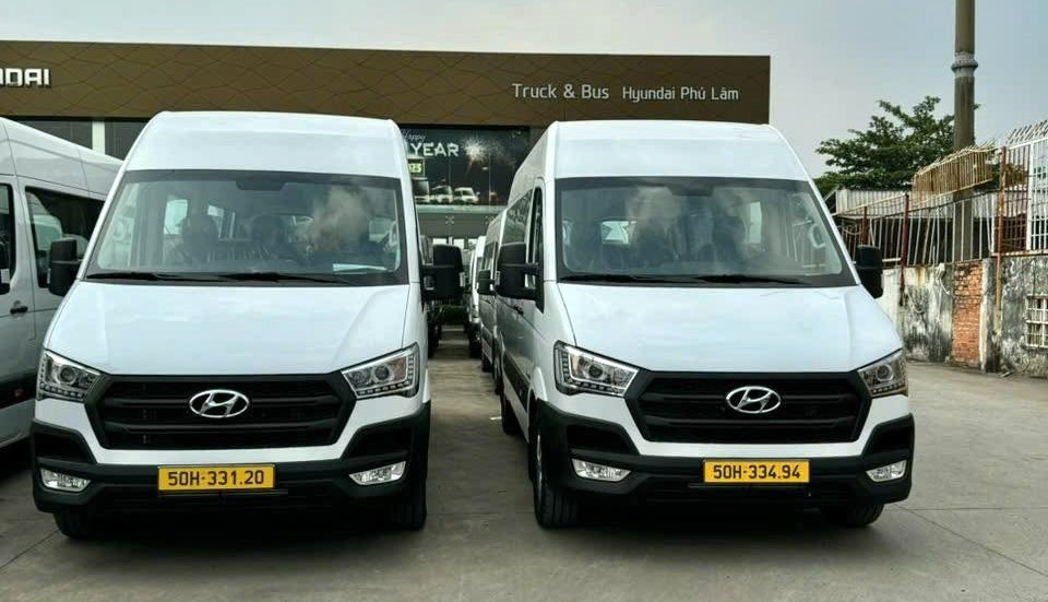 thuê xe 16 chỗ tại tphcm