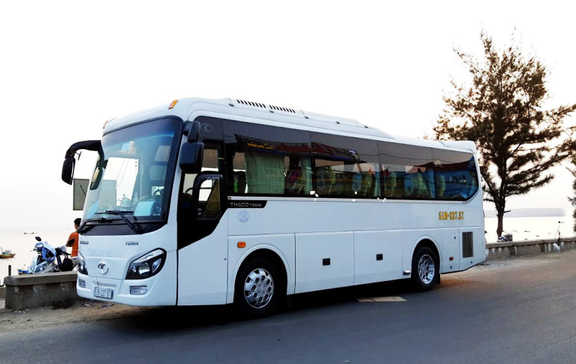 thuê xe 30 chỗ tại tphcm